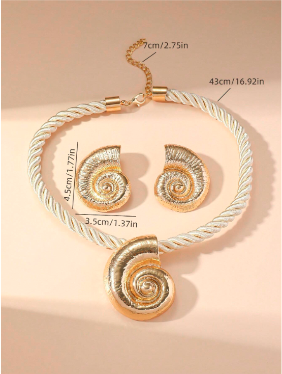 Océan Précieux – Collier & Boucles d’Oreilles Coquillage
