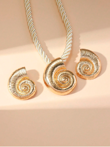 Océan Précieux – Collier & Boucles d’Oreilles Coquillage